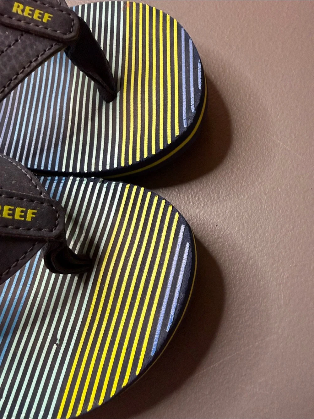 Kid’s Reef Blue & Yellow Striped Flip Flops. Size: 13